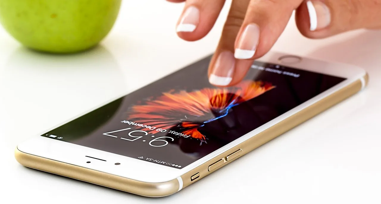 Många iOS-appar sänder användardata till externa företag
